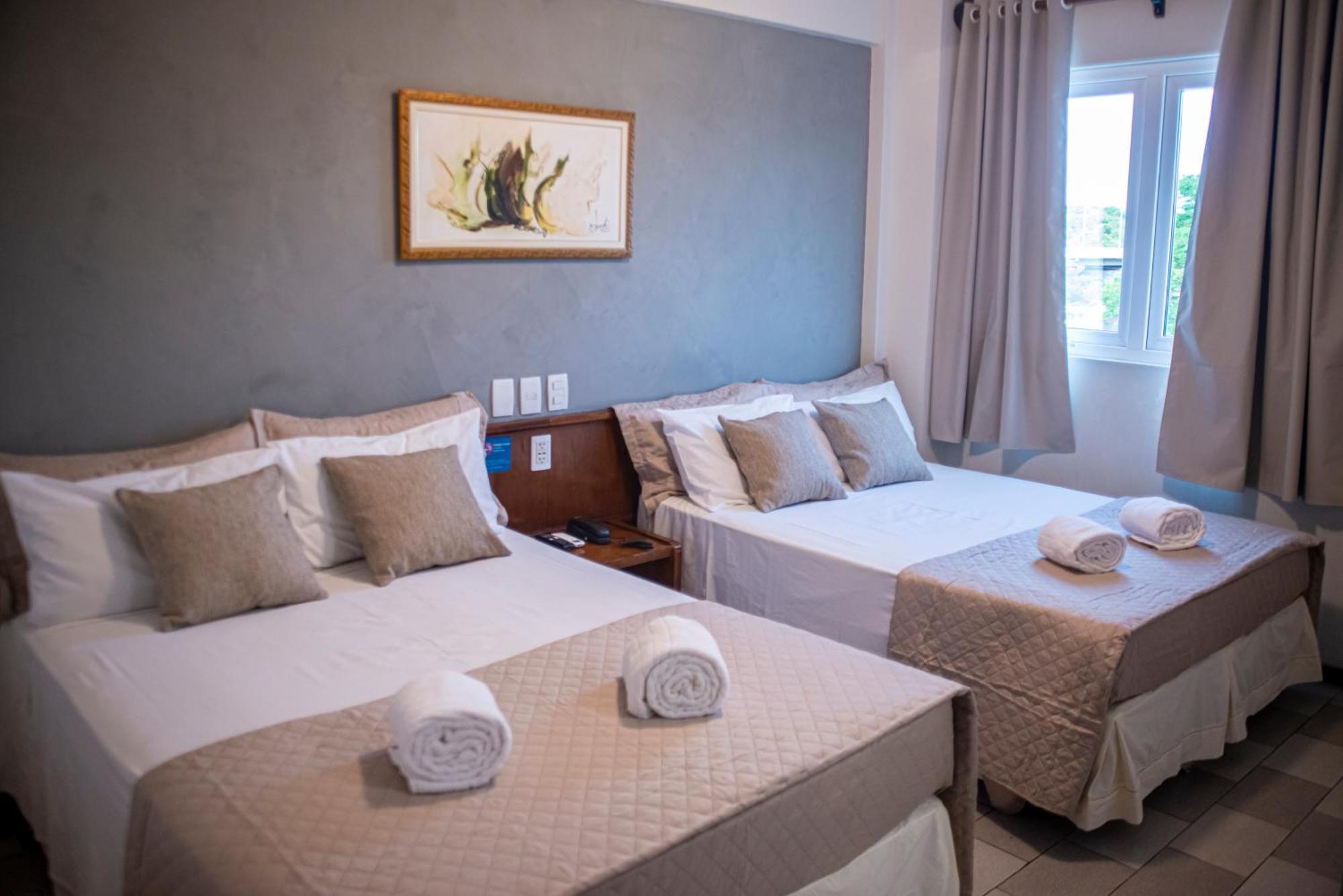 Hotel Portinari Ponte Da Amizade フォス・ド・イグアス エクステリア 写真