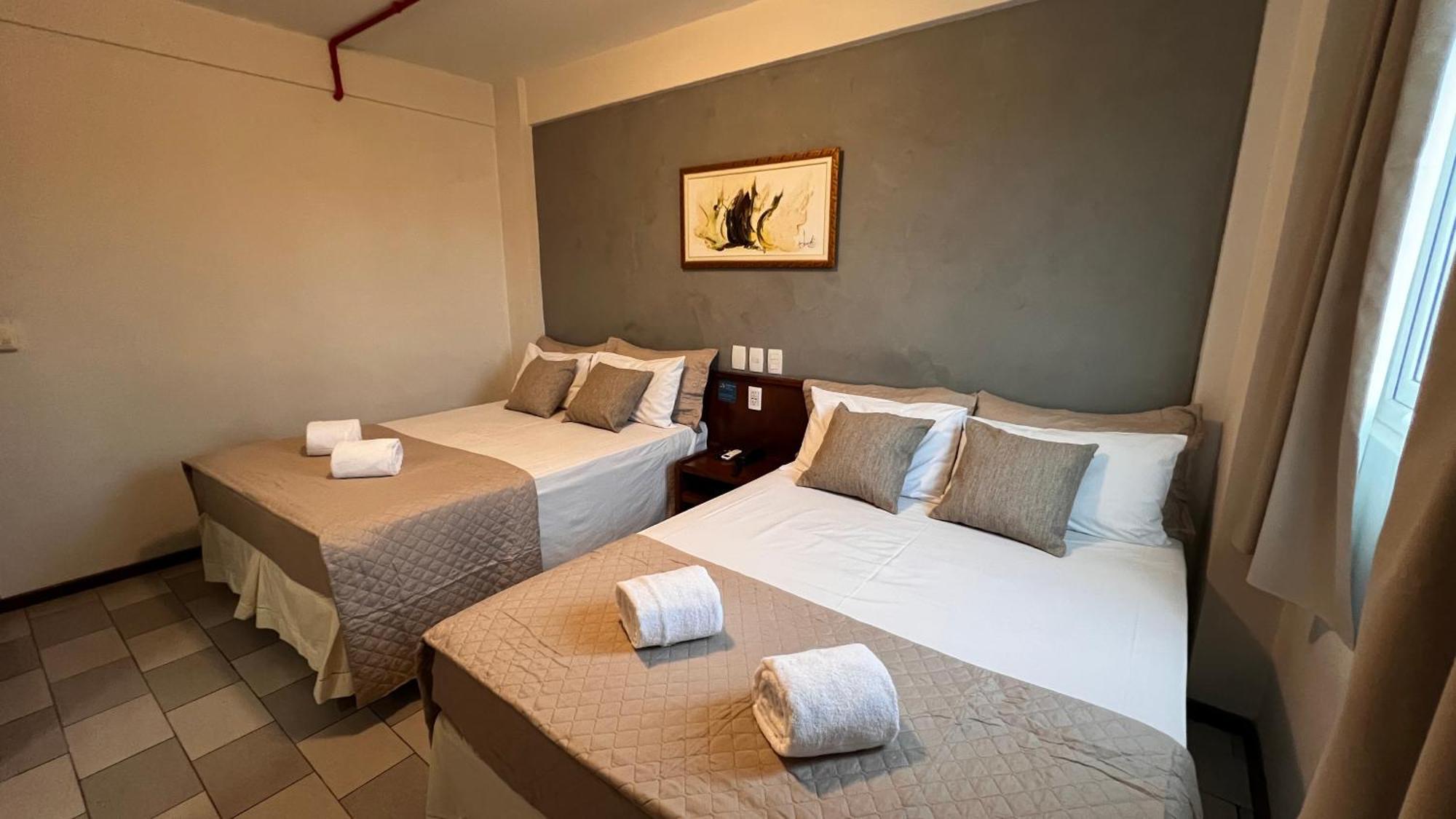 Hotel Portinari Ponte Da Amizade フォス・ド・イグアス エクステリア 写真